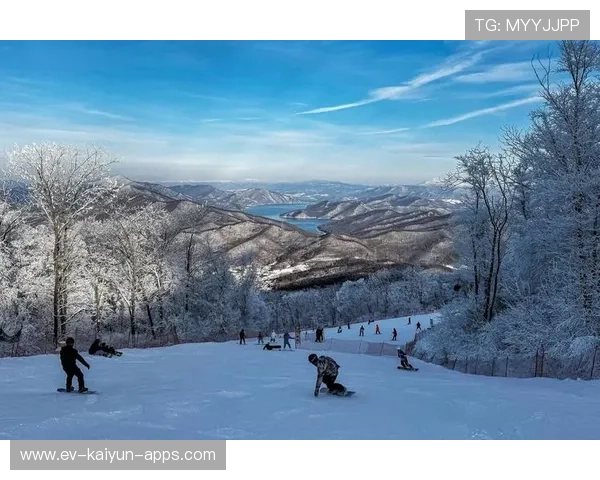 央媒看吉林｜吉林长白山滑雪场开板新雪季启幕，长白山滑雪场什么时候开放